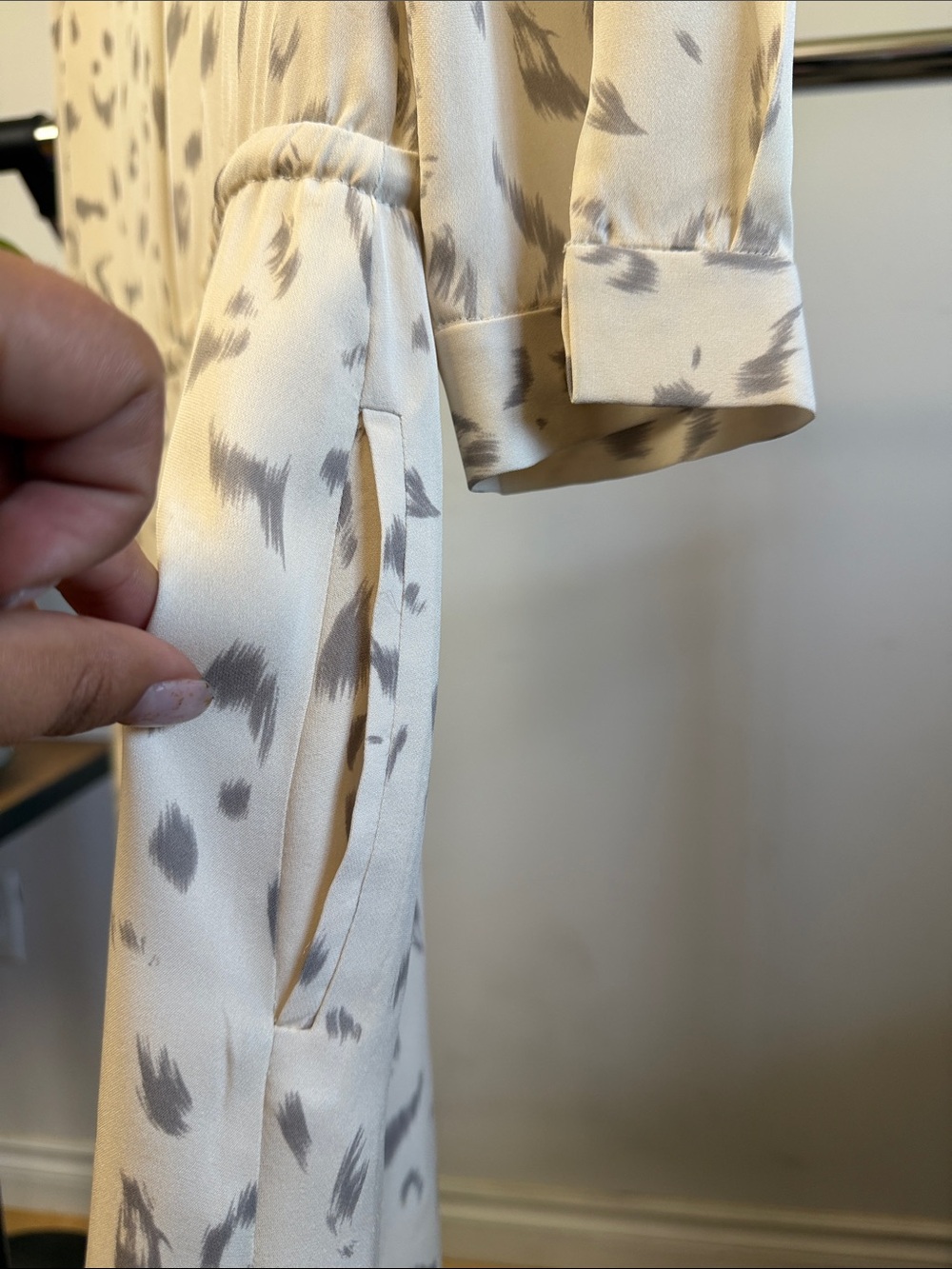 100%Silk Babaton Cream and Gray Drawstring Shirt Dress - Picture 4 of 5